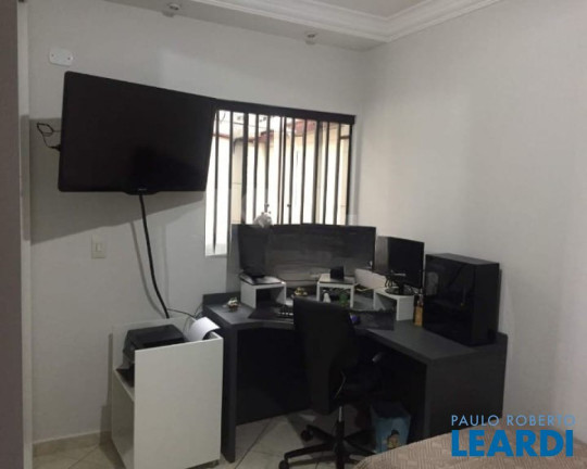 Imagem Sobrado com 3 Quartos à Venda, 240 m² em Jardim Utinga - Santo André Imagem Sobrado com 3 Quartos à Venda, 240 m² em Jardim Utinga - Santo André