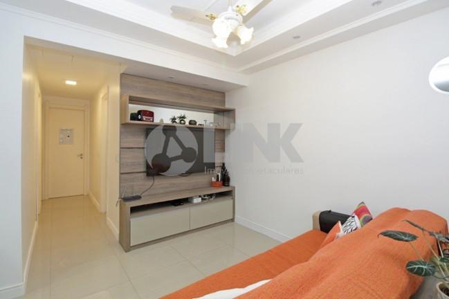 Imagem Apartamento com 3 Quartos à Venda, 84 m² em Passo Da Areia - Porto Alegre Imagem Apartamento com 3 Quartos à Venda, 84 m² em Passo Da Areia - Porto Alegre