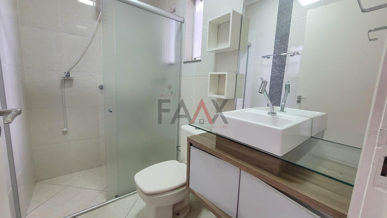 Imagem Casa com 1 Quarto à Venda, 300 m² em Alto Da Xv - Guarapuava Imagem Casa com 1 Quarto à Venda, 300 m² em Alto Da Xv - Guarapuava