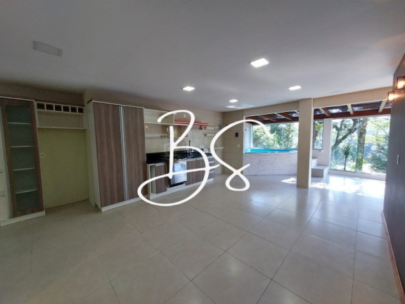 Imagem Casa com 3 Quartos à Venda, 334 m² em Condomínio Sant Moritz - Gramado