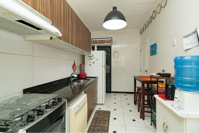 Imagem Imóvel com 3 Quartos à Venda, 117 m² em Petrópolis - Porto Alegre Imagem Imóvel com 3 Quartos à Venda, 117 m² em Petrópolis - Porto Alegre