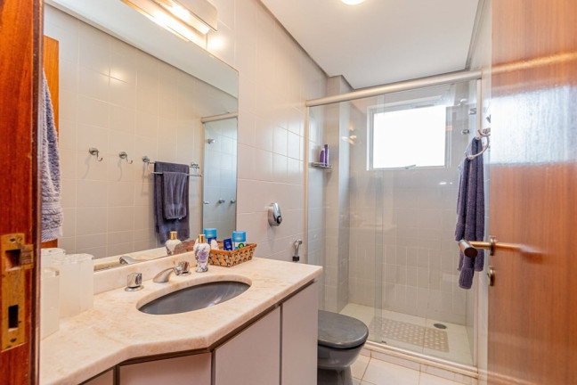 Imagem Apartamento com 3 Quartos à Venda, 157 m² em Rio Branco - Porto Alegre