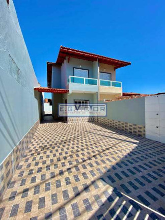 Sobrado com 2 Quartos à Venda, 87 m² em Suarão - Itanhaém