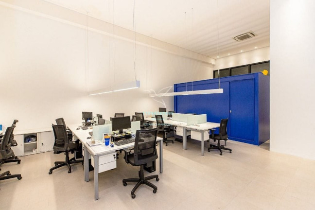 Sala Comercial à Venda, 1.070 m² em República - São Paulo