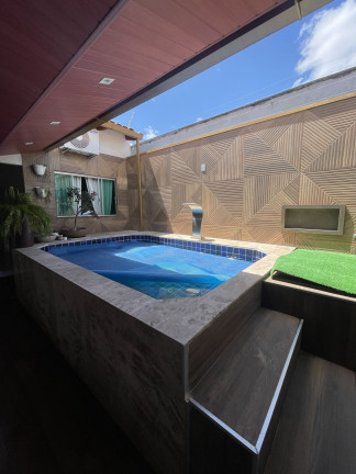 Imagem Casa com 3 Quartos à Venda, 283 m² em Centro - Goianésia