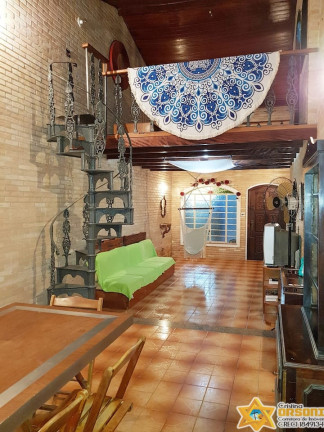 Imagem Casa com 5 Quartos à Venda, 300 m² em Itaguá - Ubatuba Imagem Casa com 5 Quartos à Venda, 300 m² em Itaguá - Ubatuba