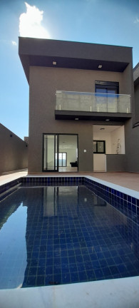 Casa com 3 Quartos à Venda, 132 m² em Portais (polvilho) - Cajamar