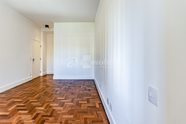 Imagem Apartamento com 3 Quartos à Venda, 212 m² em Consolação - São Paulo Imagem Apartamento com 3 Quartos à Venda, 212 m² em Consolação - São Paulo