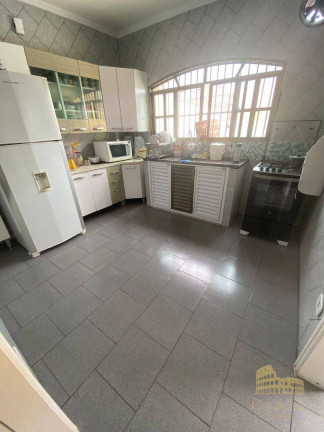 Imagem Casa com 4 Quartos à Venda, 300 m² em Solemar - Praia Grande