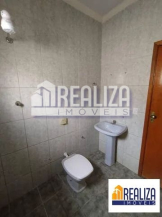 Imagem Casa com 2 Quartos à Venda, 10 m² em Jardim Nenê Gomes - Uberaba Imagem Casa com 2 Quartos à Venda, 10 m² em Jardim Nenê Gomes - Uberaba