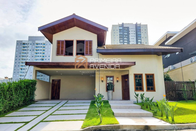 Casa com 3 Quartos à Venda, 350 m² em Loteamento Villa Branca - Jacareí