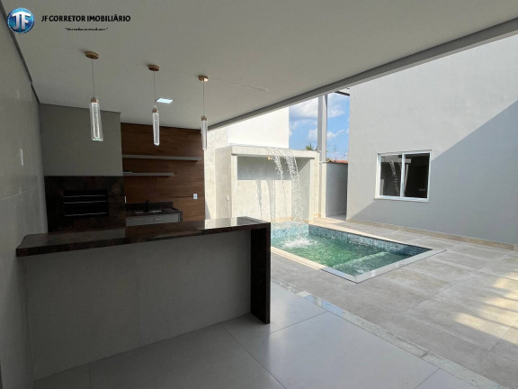 Imagem Casa com 3 Quartos à Venda, 330 m² em Bom Retiro - Ipatinga