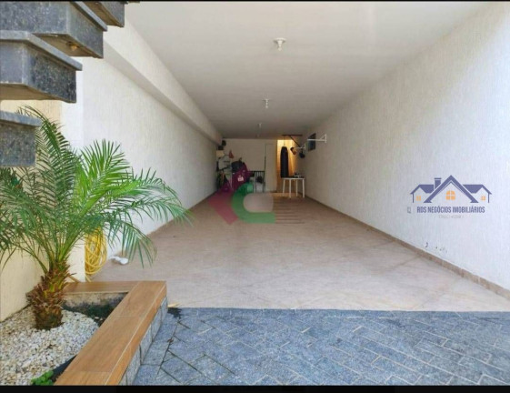 Imagem Casa com 3 Quartos à Venda, 154 m² Imagem Casa com 3 Quartos à Venda, 154 m²