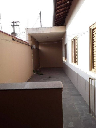Imagem Casa com 3 Quartos à Venda, 140 m² em Jardim Rosely - Pindamonhangaba Imagem Casa com 3 Quartos à Venda, 140 m² em Jardim Rosely - Pindamonhangaba