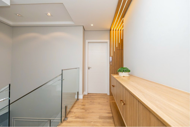 Imagem Casa de Condomínio com 3 Quartos à Venda, 254 m² em Santa Cândida - Curitiba