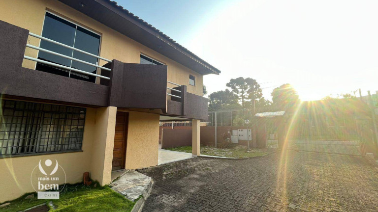 Imagem Sobrado com 4 Quartos à Venda, 165 m² em Atuba - Curitiba Imagem Sobrado com 4 Quartos à Venda, 165 m² em Atuba - Curitiba