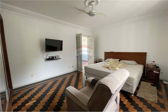 Imagem Casa com 3 Quartos à Venda, 309 m² em Vila Isabel - Rio De Janeiro Imagem Casa com 3 Quartos à Venda, 309 m² em Vila Isabel - Rio De Janeiro