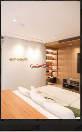 Imagem Apartamento com 3 Quartos para Alugar, 240 m² em Vila Gomes Cardim - São Paulo