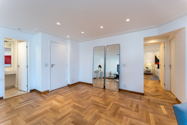 Imagem Apartamento com 2 Quartos à Venda, 143 m² em Itaim Bibi - São Paulo Imagem Apartamento com 2 Quartos à Venda, 143 m² em Itaim Bibi - São Paulo