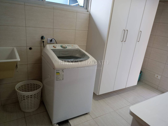 Imagem Casa com 5 Quartos à Venda, 338 m² em Ahú - Curitiba