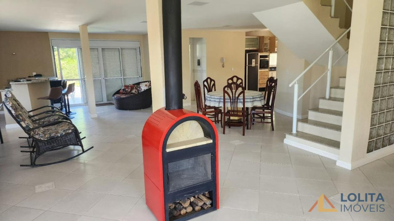 Imagem Casa com 3 Quartos para Alugar, 350 m² em Alto Arroio - Imbituba Imagem Casa com 3 Quartos para Alugar, 350 m² em Alto Arroio - Imbituba
