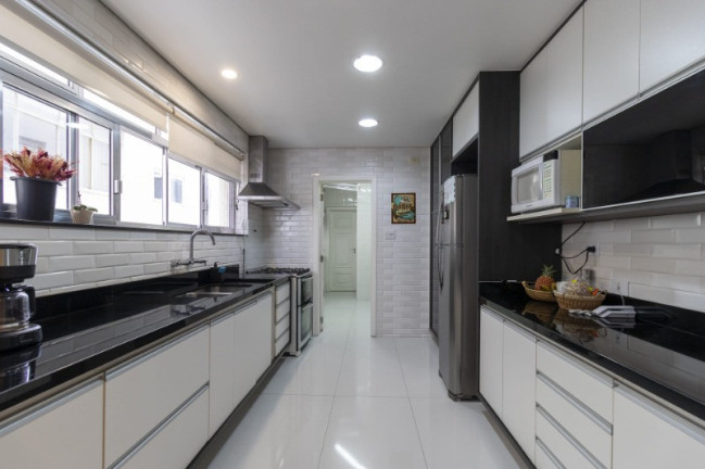 Imagem Imóvel com 3 Quartos à Venda, 224 m² em Jardim Paulista - São Paulo Imagem Imóvel com 3 Quartos à Venda, 224 m² em Jardim Paulista - São Paulo