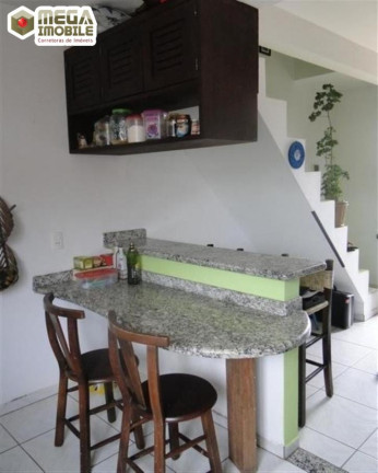 Imagem Casa com 2 Quartos à Venda, 90 m² em Santinho - Florianópolis