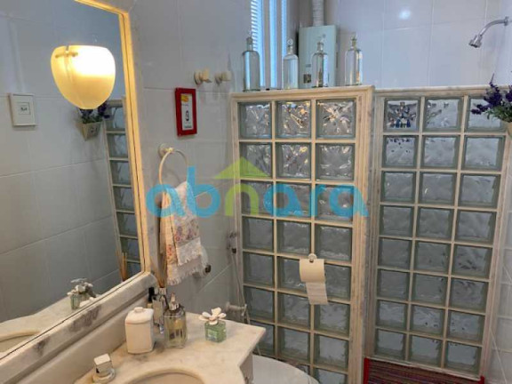 Imagem Cobertura com 3 Quartos à Venda, 150 m² em Copacabana - Rio De Janeiro