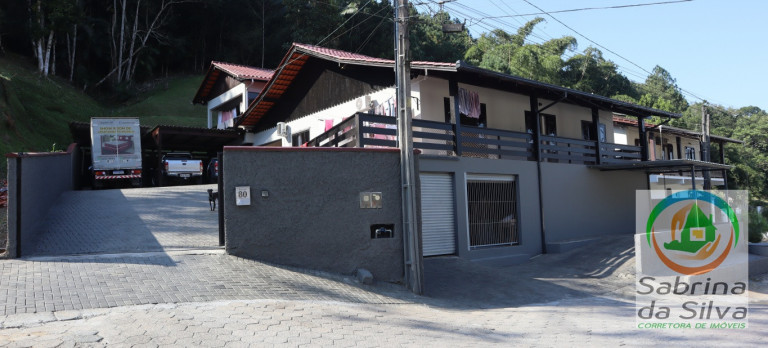 Imagem Casa com 5 Quartos à Venda, 400 m² em Itoupavazinha - Blumenau Imagem Casa com 5 Quartos à Venda, 400 m² em Itoupavazinha - Blumenau