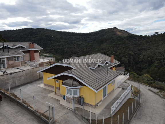 Imagem Casa com 6 Quartos à Venda, 263 m² em Região Do Atalaia - Campos Do Jordão