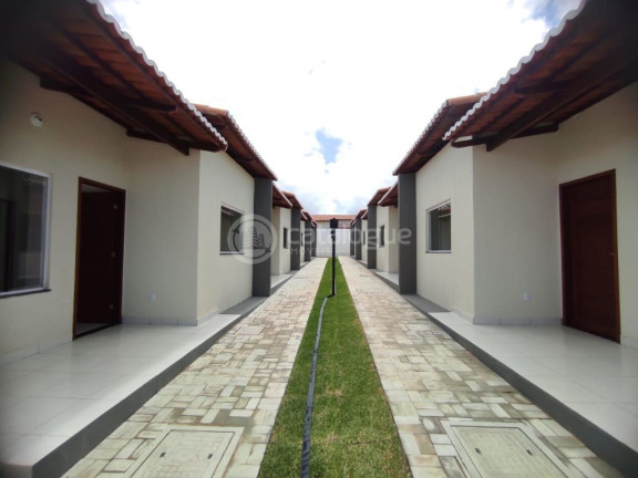 Imagem Casa de Condomínio com 2 Quartos à Venda, 55 m² em Nova Esperança - Parnamirim