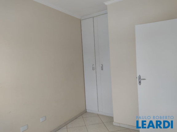 Imagem Sobrado com 3 Quartos à Venda, 250 m² em Vila Assunção - Santo André Imagem Sobrado com 3 Quartos à Venda, 250 m² em Vila Assunção - Santo André