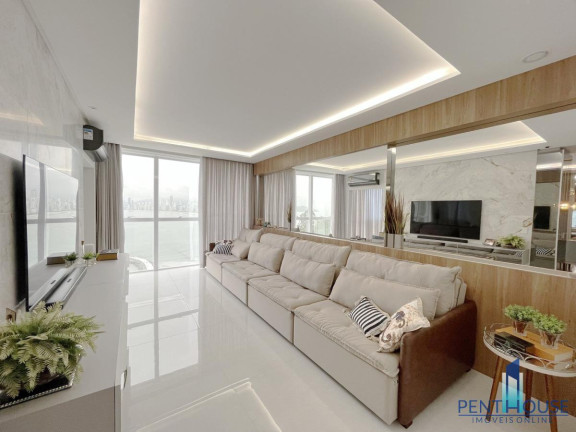 Apartamento com 4 Quartos à Venda, 190 m² em Pioneiros - Balneário Camboriú