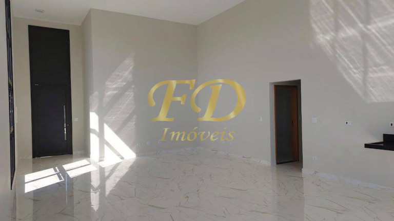 Imagem Casa de Condomínio com 3 Quartos à Venda, 670 m² em Atibaia