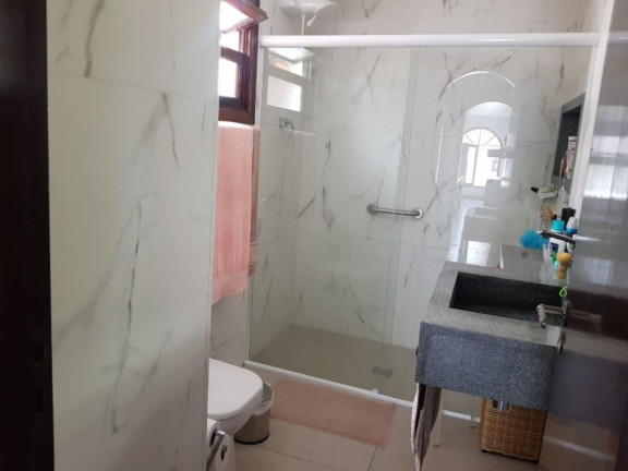 Imagem Casa com 3 Quartos à Venda, 332 m² em Flórida - Praia Grande Imagem Casa com 3 Quartos à Venda, 332 m² em Flórida - Praia Grande