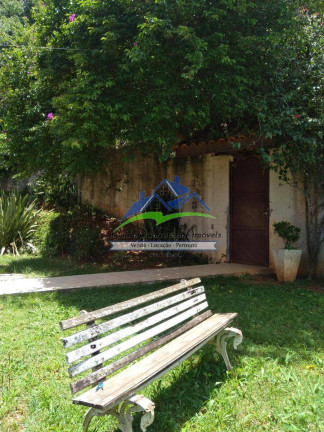 Imagem Casa com 3 Quartos à Venda, 906 m² em Parque Petrópolis - Mairiporã Imagem Casa com 3 Quartos à Venda, 906 m² em Parque Petrópolis - Mairiporã