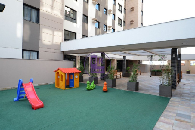 Apartamento com 3 Quartos à Venda, 84 m² em Vila Brasil - Londrina