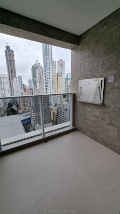Imagem Apartamento com 4 Quartos à Venda, 144 m² em Centro - Balneário Camboriú Imagem Apartamento com 4 Quartos à Venda, 144 m² em Centro - Balneário Camboriú
