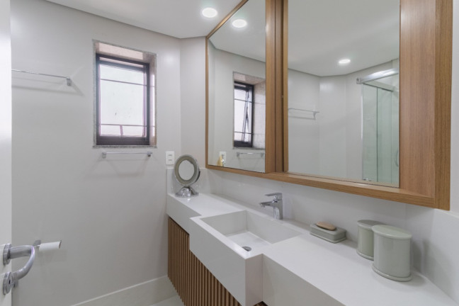 Imagem Apartamento com 4 Quartos à Venda, 250 m² em Vila Suzana - São Paulo Imagem Apartamento com 4 Quartos à Venda, 250 m² em Vila Suzana - São Paulo