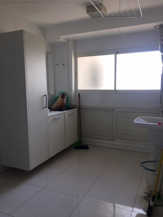 Imagem Apartamento com 3 Quartos para Alugar, 234 m² em Vila Nova Conceição - São Paulo