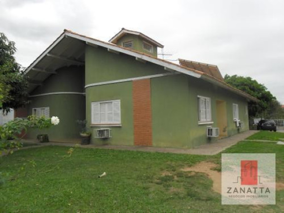 Imagem Casa com 3 Quartos à Venda, 475 m² em São José - Esteio