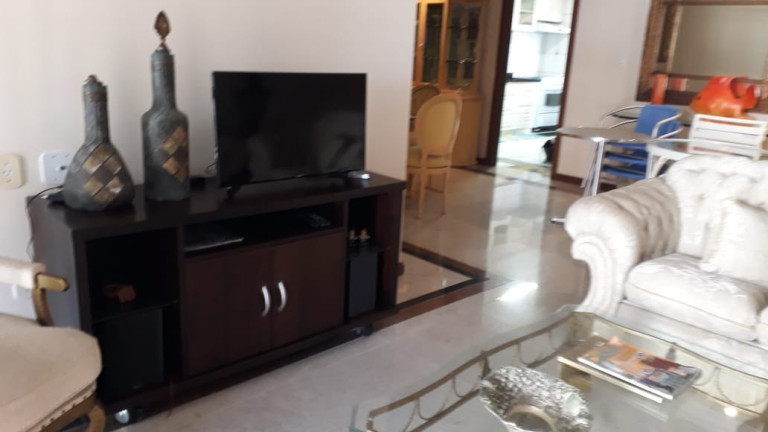 Imagem Imóvel com 4 Quartos à Venda, 240 m² em Centro - Guarapari Imagem Imóvel com 4 Quartos à Venda, 240 m² em Centro - Guarapari