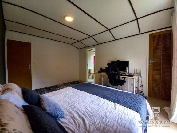 Imagem Cobertura com 3 Quartos à Venda, 84 m² em Várzea - Teresópolis
