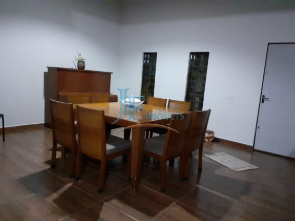Imagem Imóvel com 4 Quartos à Venda, 105.000 m² em Centro - Cajuru