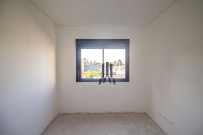 Imagem Sobrado com 4 Quartos à Venda, 130 m² em Portão - Curitiba