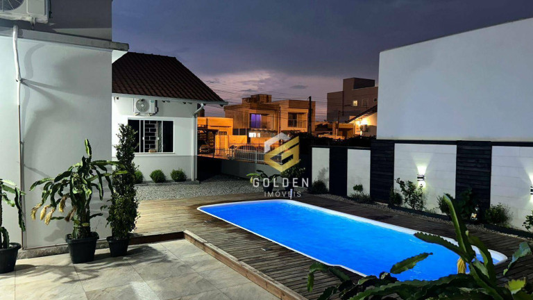 Imagem Casa com 2 Quartos à Venda, 170 m² em Universitário - Tijucas