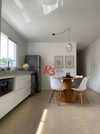 Imagem Casa com 2 Quartos à Venda, 150 m² em Bom Retiro - Santos