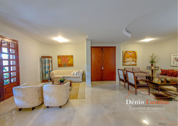 Imagem Casa com 4 Quartos à Venda, 550 m² em Ibituruna - Montes Claros