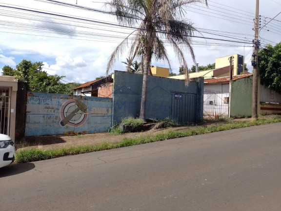 Imagem Terreno à Venda, 835 m² em Centro - Pirassununga Imagem Terreno à Venda, 835 m² em Centro - Pirassununga