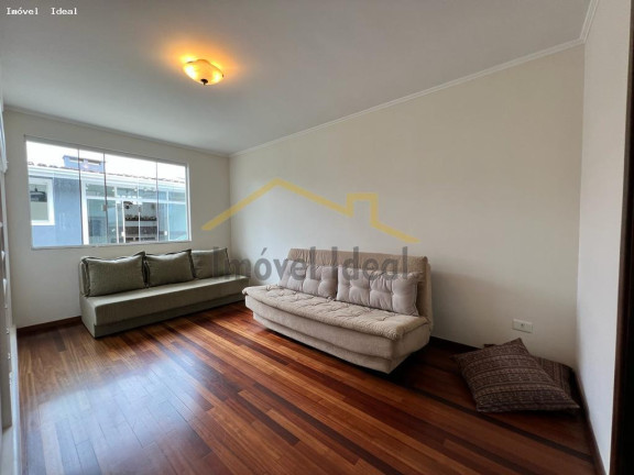 Imagem Casa com 6 Quartos à Venda, 210 m² em Guabirotuba - Curitiba Imagem Casa com 6 Quartos à Venda, 210 m² em Guabirotuba - Curitiba